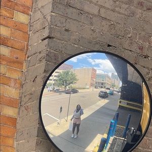 Meet your Posher, Alani